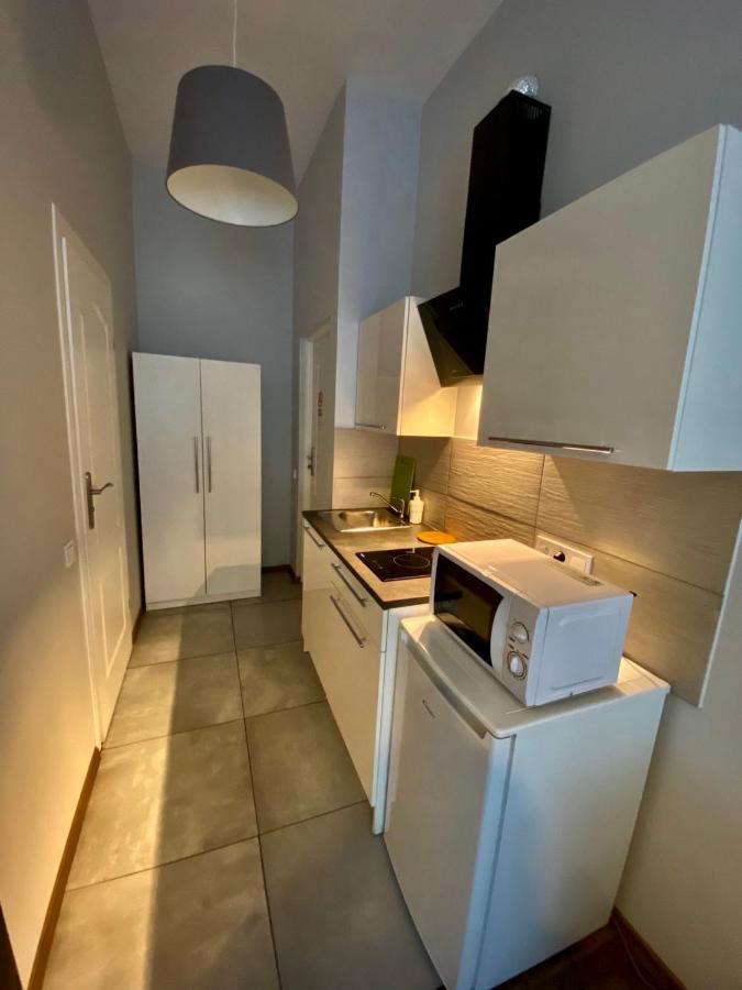 Ametyst Hostel Краков Экстерьер фото
