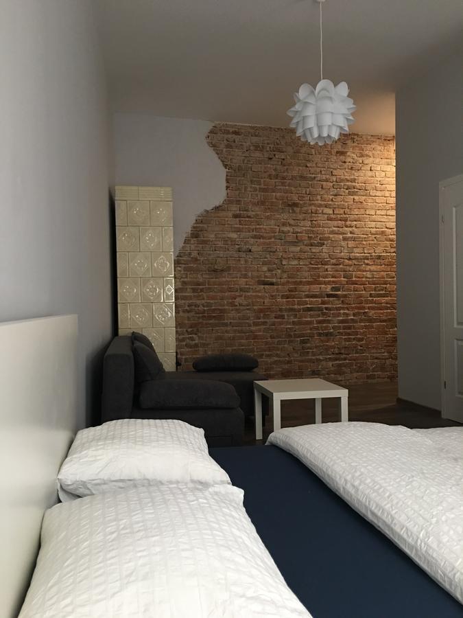 Ametyst Hostel Краков Экстерьер фото