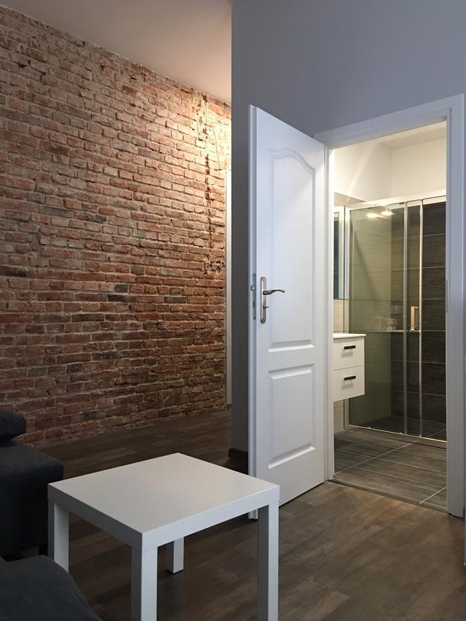 Ametyst Hostel Краков Экстерьер фото