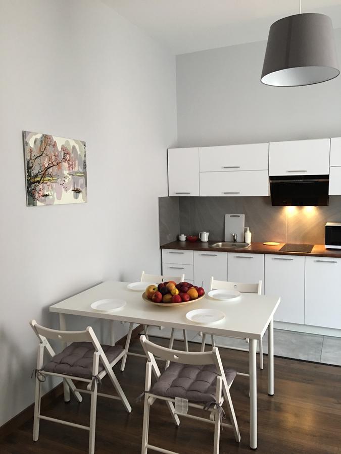 Ametyst Hostel Краков Экстерьер фото