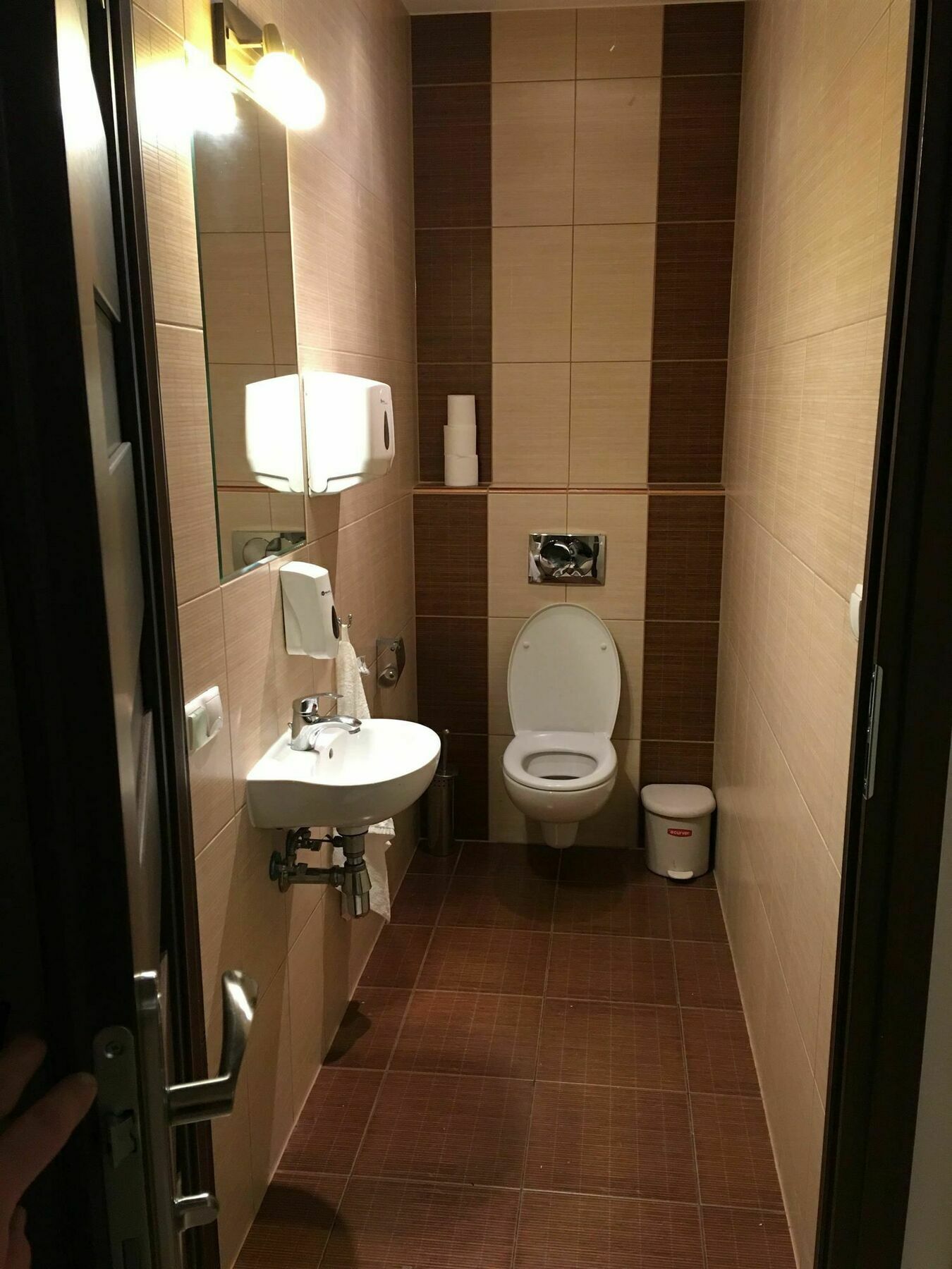 Ametyst Hostel Краков Экстерьер фото