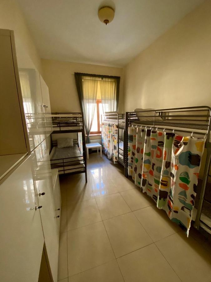 Ametyst Hostel Краков Экстерьер фото